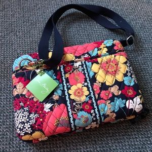 BRAND NEW Vera Bradley Mini Laptop/ Tablet Case